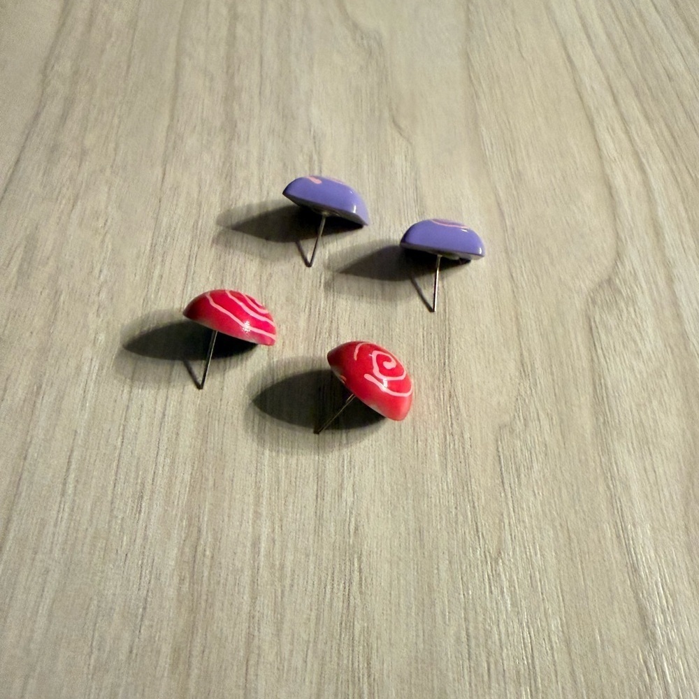 Vintage 80’s Colorful Swirl Earrings Set - Picture 2 of 4